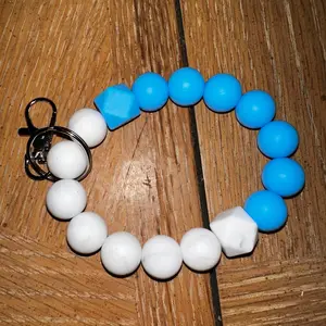 Silicone beads wristlet keychain