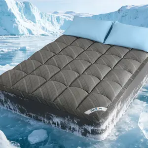 SummerWins【BEDLORE】Cooling Silver Infused Mattress Topper, Delicate Grid Jacquard Pattern, Waterproof & Silent Breathable Fabric, Sweat Resistant Cool Surface, Soft Cushioned Layer, Ideal for Bedroom & Household Daily Use