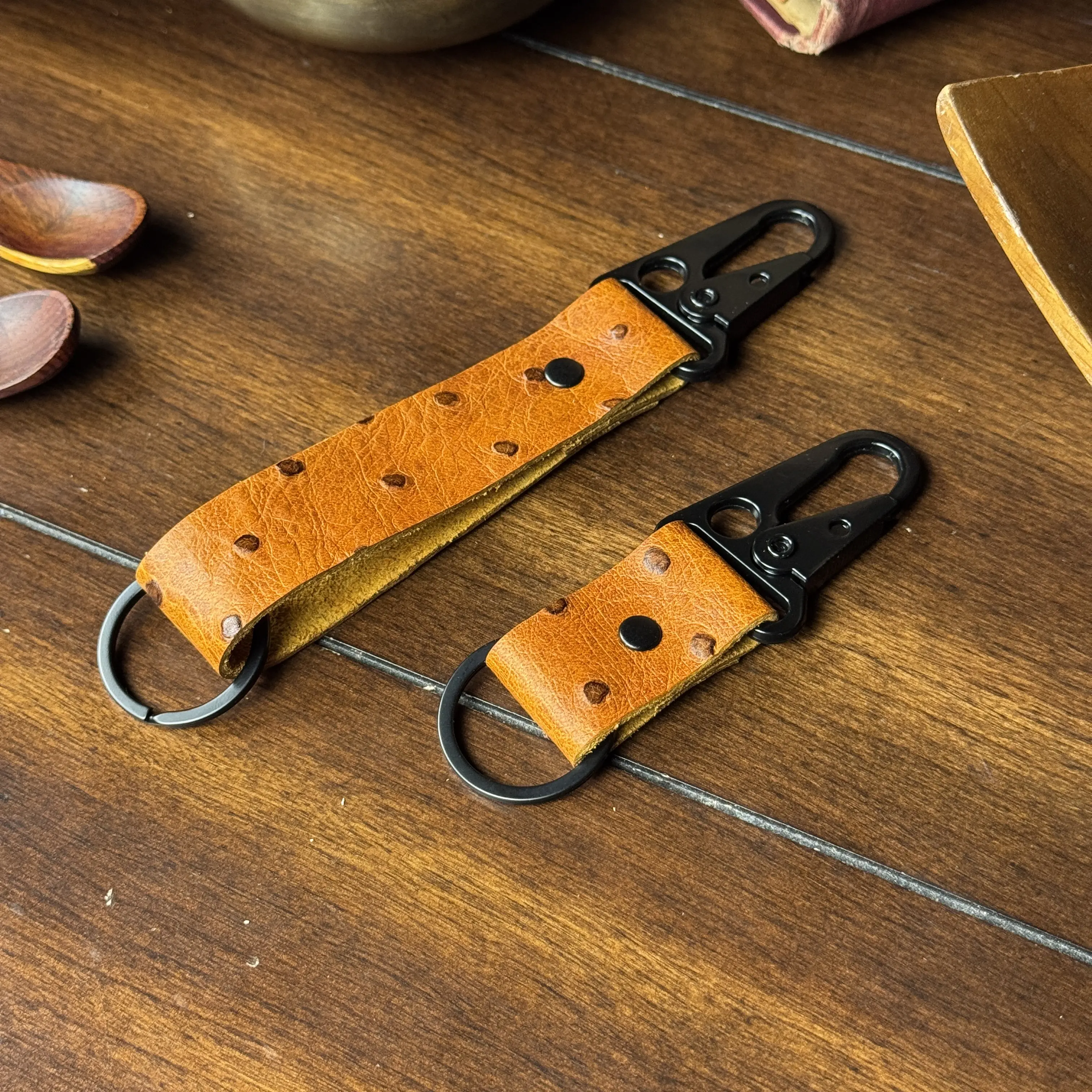 Leather Keychain (Ostrich) Leather Keychain (Ostrich)
