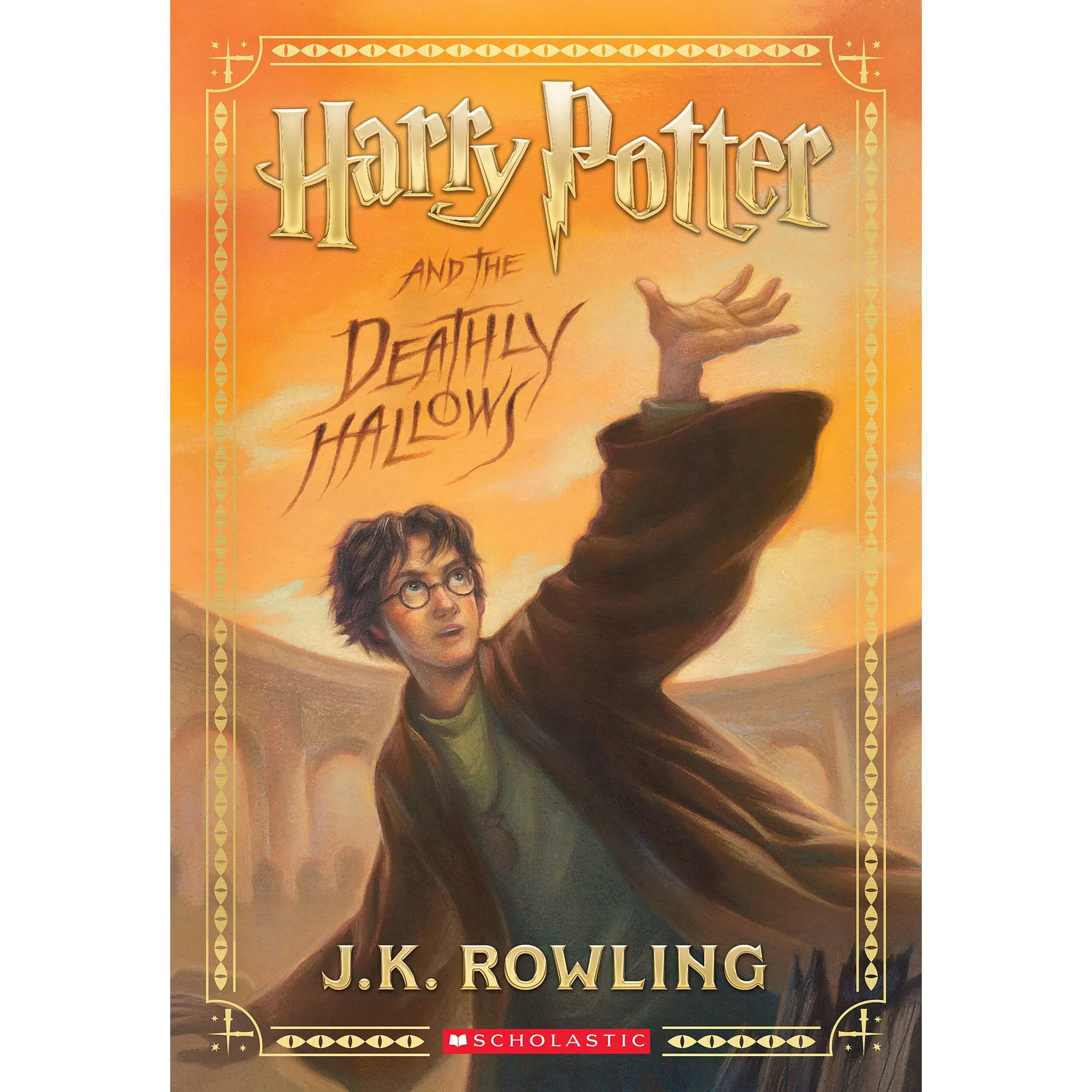 Harry Potter and the Deathly Hallows (Harry Potter, Book 7) -- J. K. Rowling - Paperback