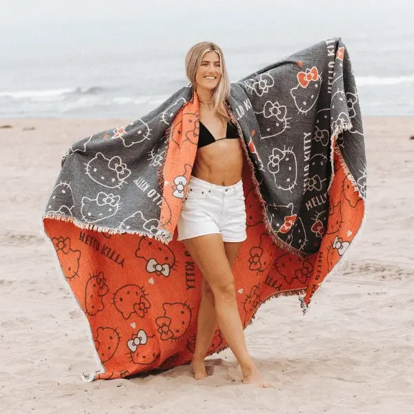 Hello Kitty x Sand Cloud Party Blanket (Bows)
