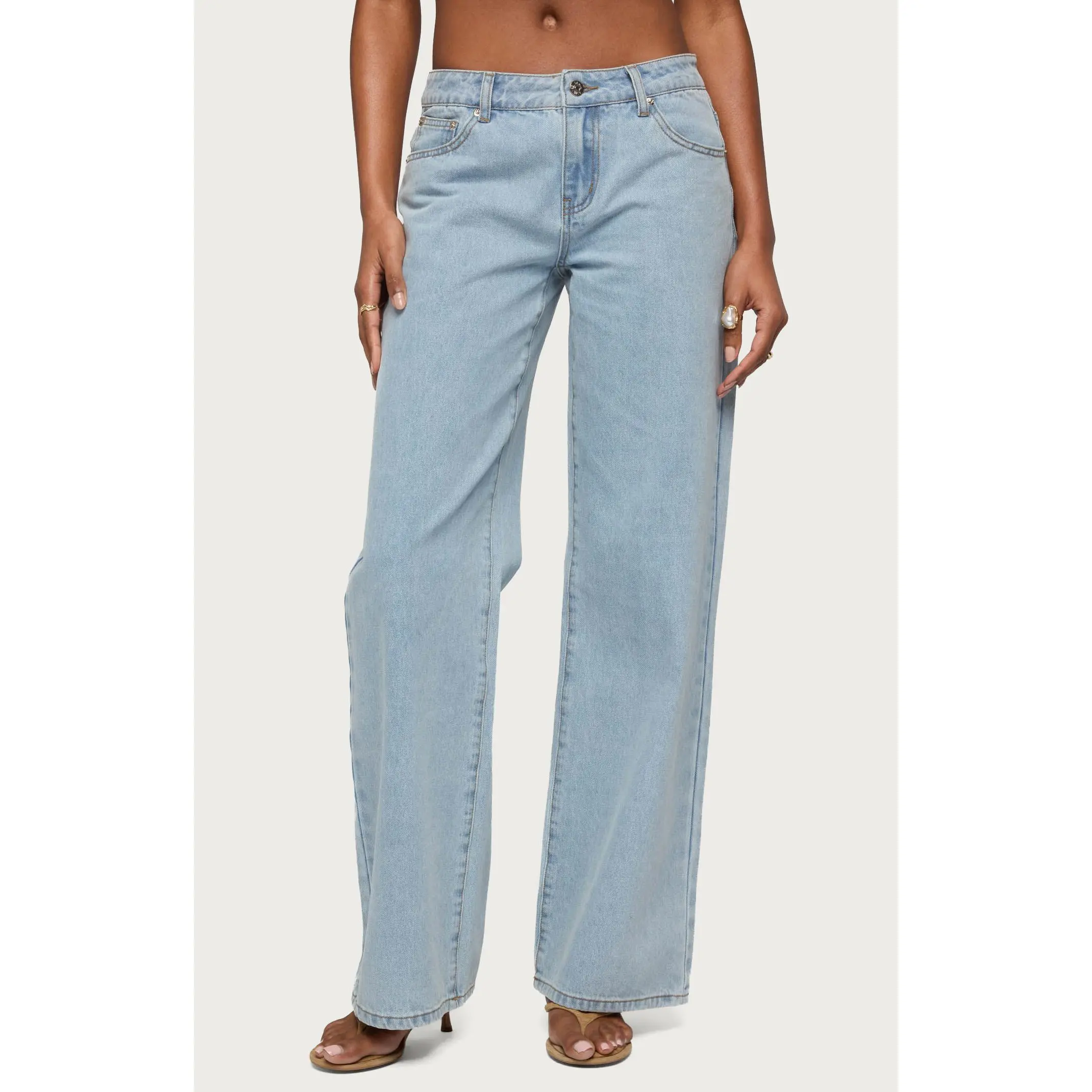 Edikted Women's Tall Raelynn Washed Low Rise Baggy Jeans