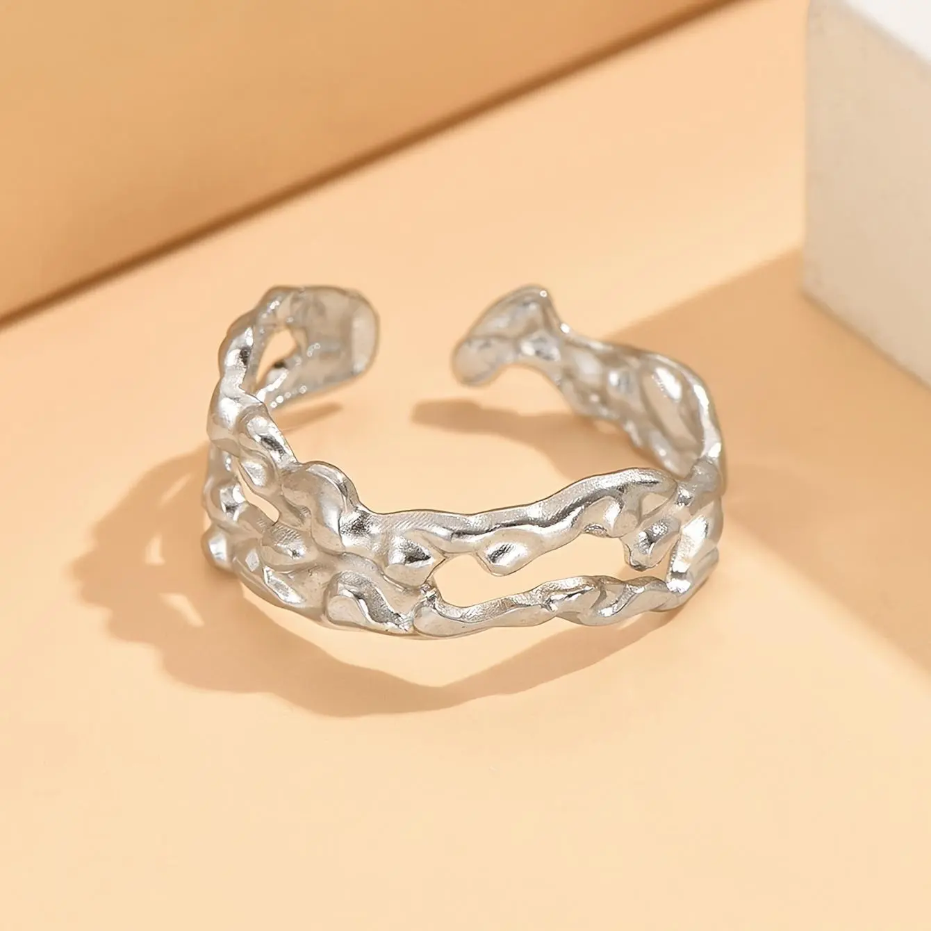304 Stainless Steel Ring, Fashionable Alternative Artistic Novelty Look Ring with Irregular Hollowed Texture & Metallic Detailing, Silver Chrome Costume Jewelry Ring, Alternative Artistic Rings, Novelty Look Rings