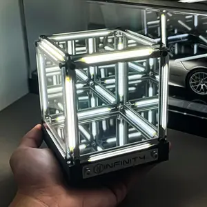Infinity Mirror Cube Light, One Touch Control Switch Endless Abyss Lighting Effect Wireless Long Lasting Battery Minimalist Night Light