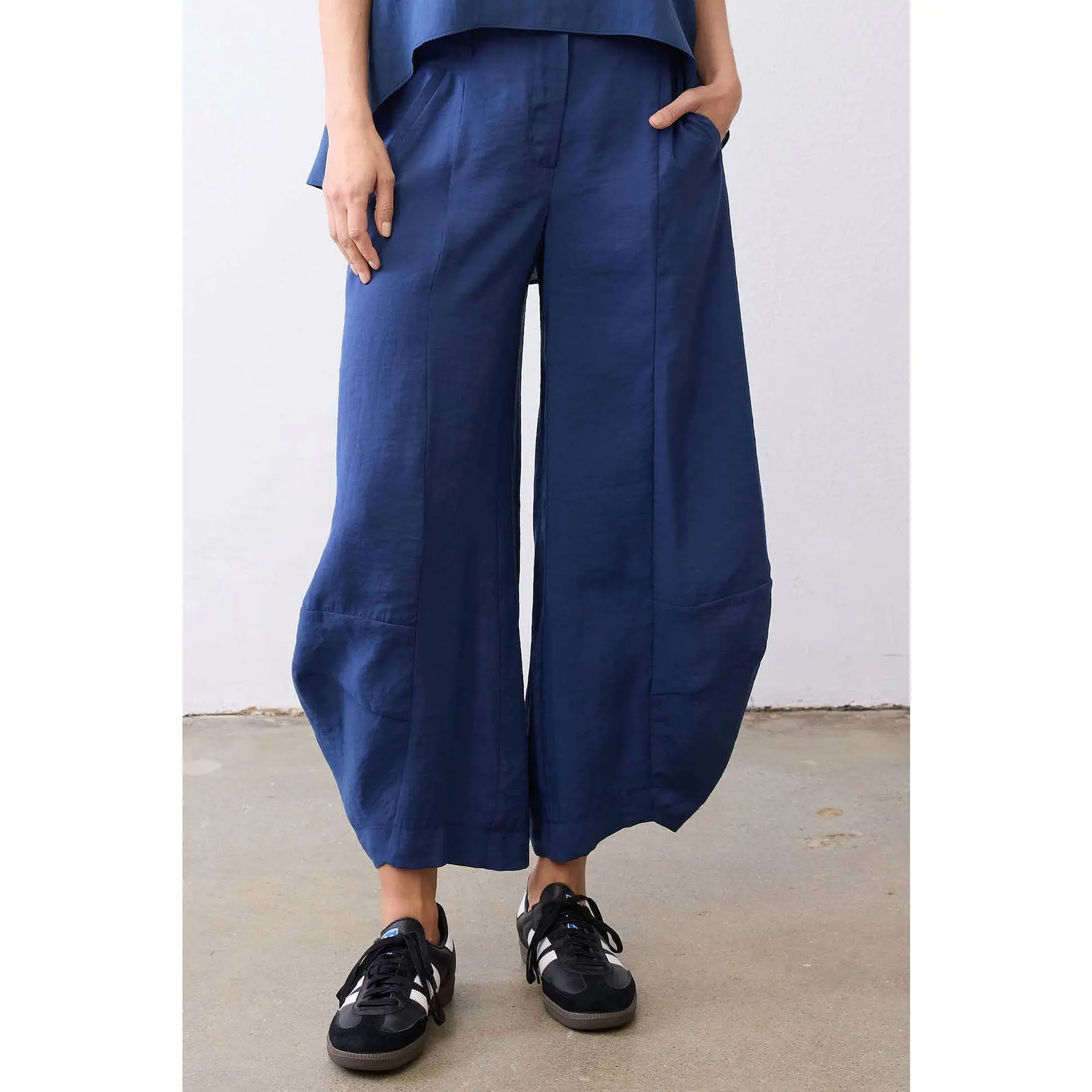 Not Your Average Wide Leg Light Poplin Pants