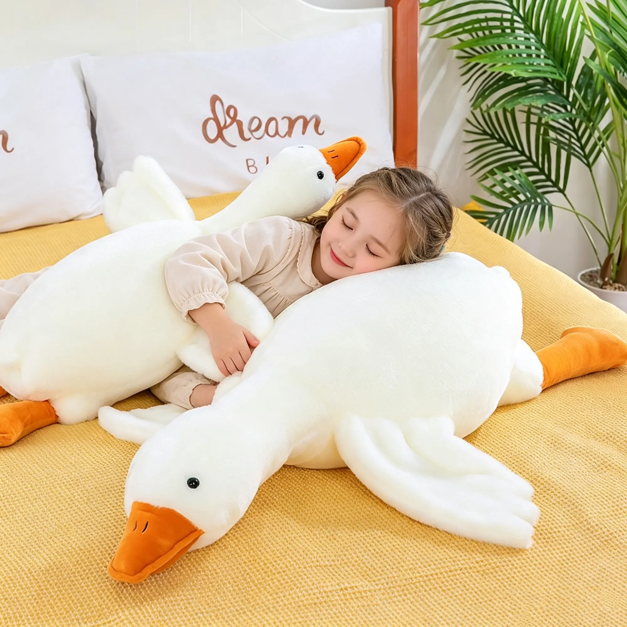 Giant 120CM White Goose Plush Pillow, Super Soft Fluffy Large Goose Stuffed Animal, Hugging Body Pillow, Comfort Sleeping Cushion, Cute Animal Plush for Sofa Bedroom Home Decor, Ideal Holiday Gift for Teens & Adults