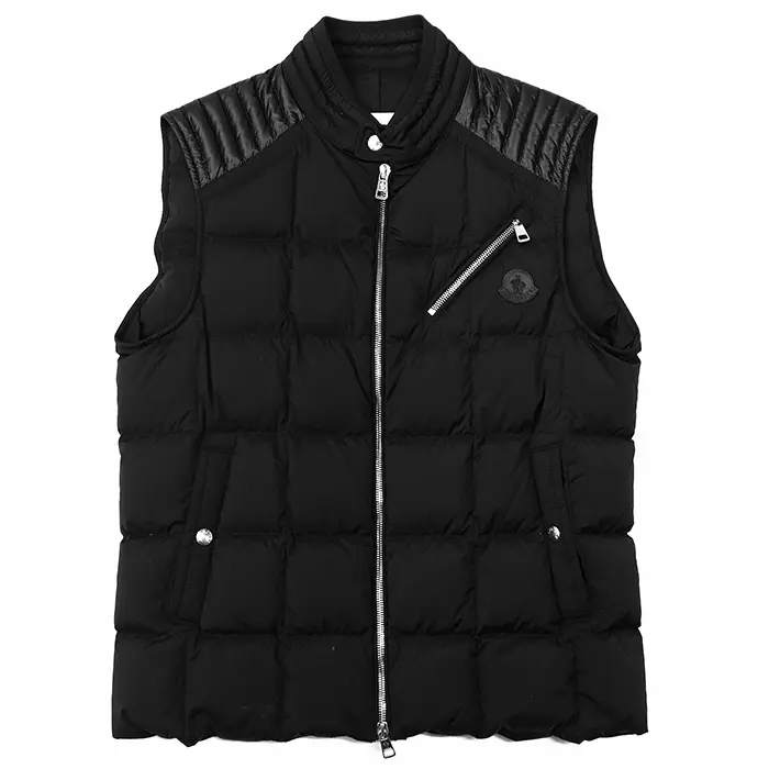Pre-owned MONCLER Nylon Small Leather Goods HOLSTEINER Down Vest