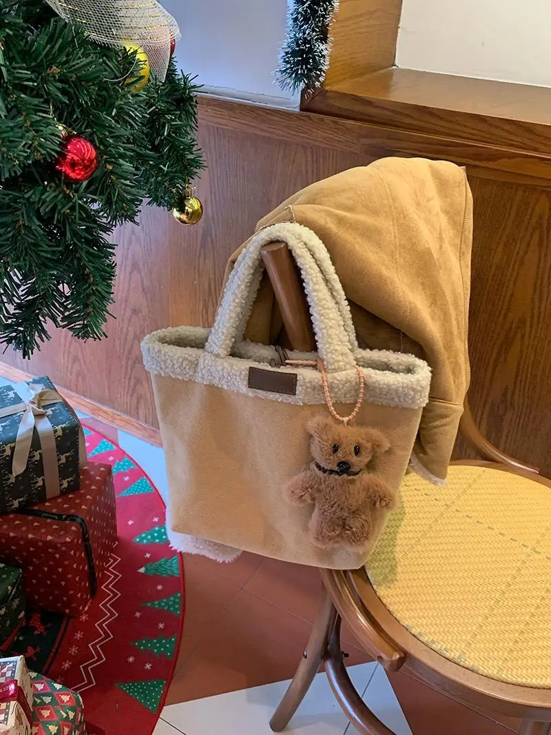 Cute Handbag with Teddy Bear Charm Adorable Design Versatile Use Stylish Accessory Perfect Gift for Casual Outings and Special Occasions