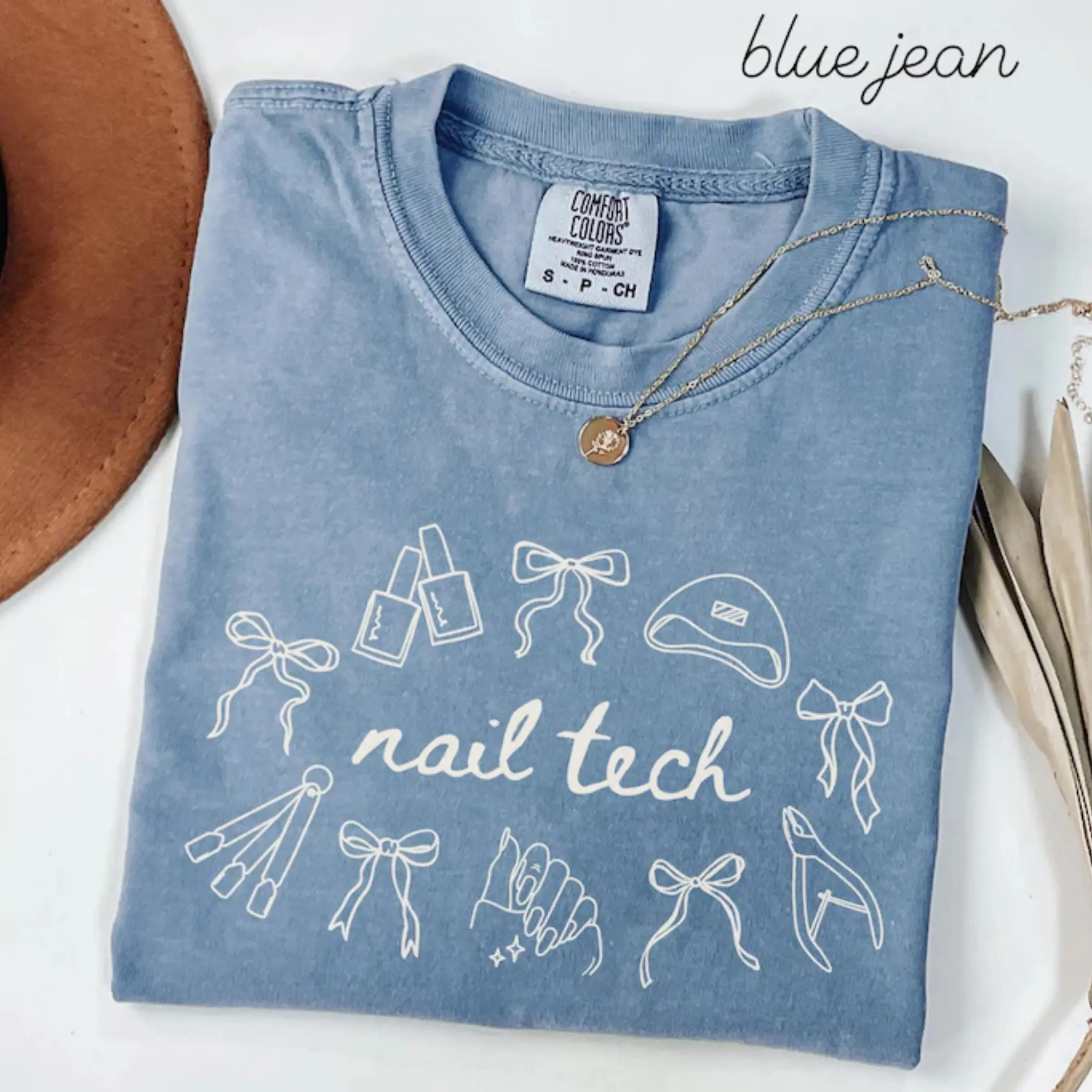 Nail Tech Comfort Colors Shirt • Nail Technician Coquette Bow Work Tshirt • Nail Artist Gifts • Gift for Nail Tech • Manicurist Appreciation