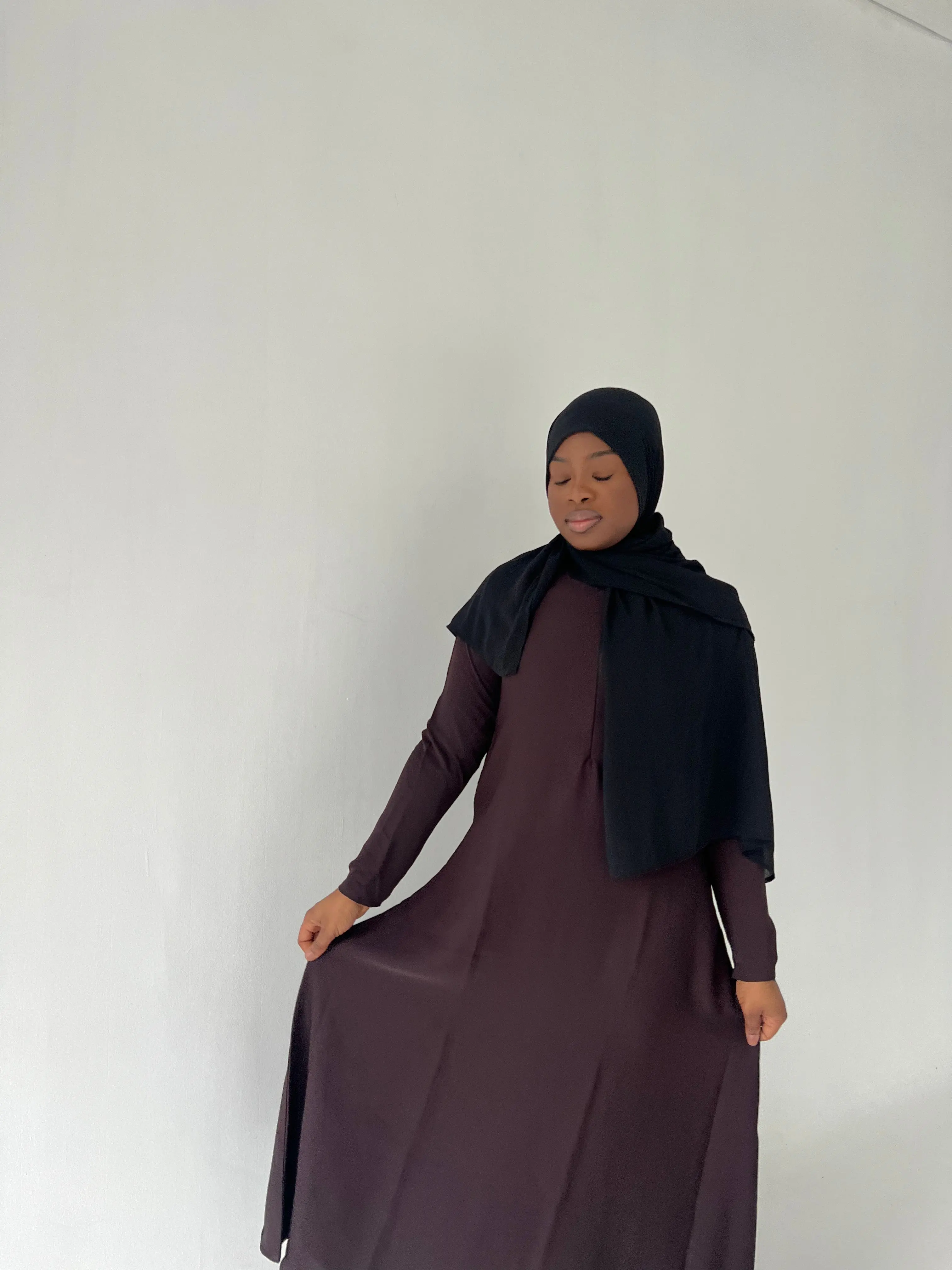 Petite Brown Nida Abaya