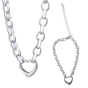 Heart Charm Jewelry Set for Men and Women Versatile Wear Necklace Bracelet