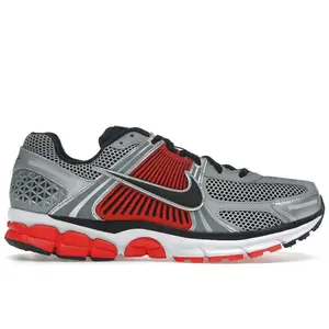 Nike Men's Zoom Vomero 5 Bright Crimson Metallic Silver, from StockX Nike Men's Zoom Vomero 5 Bright Crimson Metallic Silver, from StockX