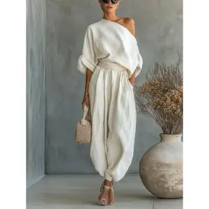 2pcs Set: Off-Shoulder Loose Top And Jogger Pants |   Relaxed Minimalist Style for Women, Premium Lazy Chic Vibe, Suitable for Urban Vacations, Light Business Casual, And Other Occasions