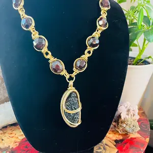 Garnet Besednice Moldavite Chain