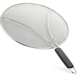Large Splatter Screen for Frying Pan - Stainless Steel Grease Guard to Block Oil Splashes, Keeps Stoves Clean and Prevents Burns While Cooking