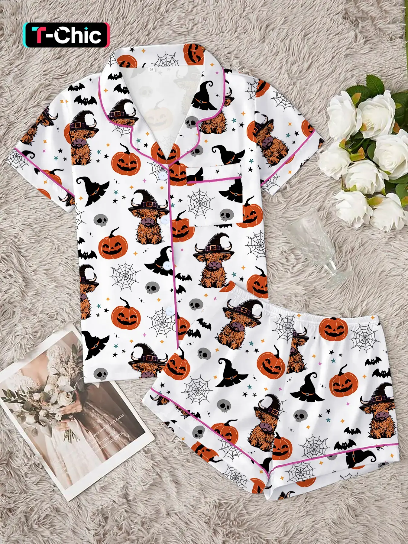 Women's Halloween Party Pajama Set Outfit, Pjs, Nightwear, Matching Cute Animal Print Bat Short Sleeve Shirt & Elastic Waist Shorts, Comfortable Casual Loungewear Home Wear, Festival