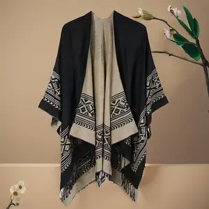 Elegant Boho-Chic Tassel Shawl - Thick, Soft & Windproof with Geometric Print | Perfect for Fall/Winter Outdoor Leisure