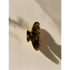 Tortoise Shell Claw Clip - Versatile Design for Secure Packaging and Organization, Ideal for Various Products