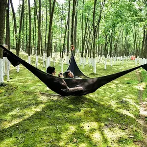 Heavy-Duty Triangle Hammock, 440 LBS/200 KG Weight Capacity, Oversized 110.24 Inch Portable Outdoor Swing Bed with Storage Bag & Straps, Durable Polyester Mesh - Ideal for Camping, Backpacking & Garden Relaxation, Portable Travel Hammock