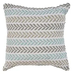 HomeRoots 516645 18 x 18 in. Green & White Chevron Cotton Zippered Pillow