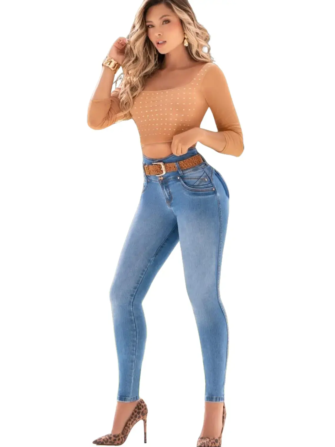 Ofori Jeans Ref: Zaragoza, azul stretch, con bolsillos, tela confort de algodon, pretina tiro alto, 3 botones, bota tubo.