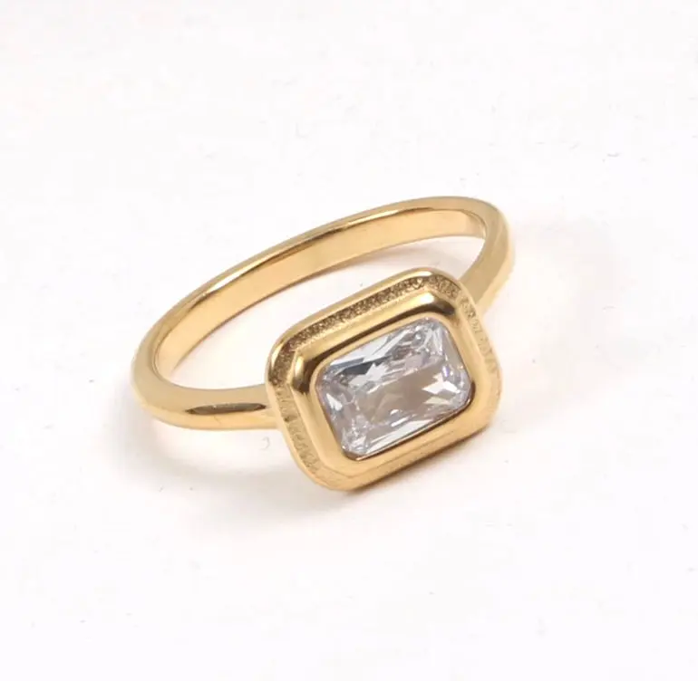 Mistletoe Ring