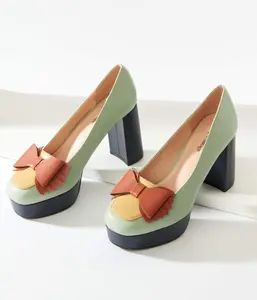 Unique Vintage Mint Bow Leatherette Platform Heels