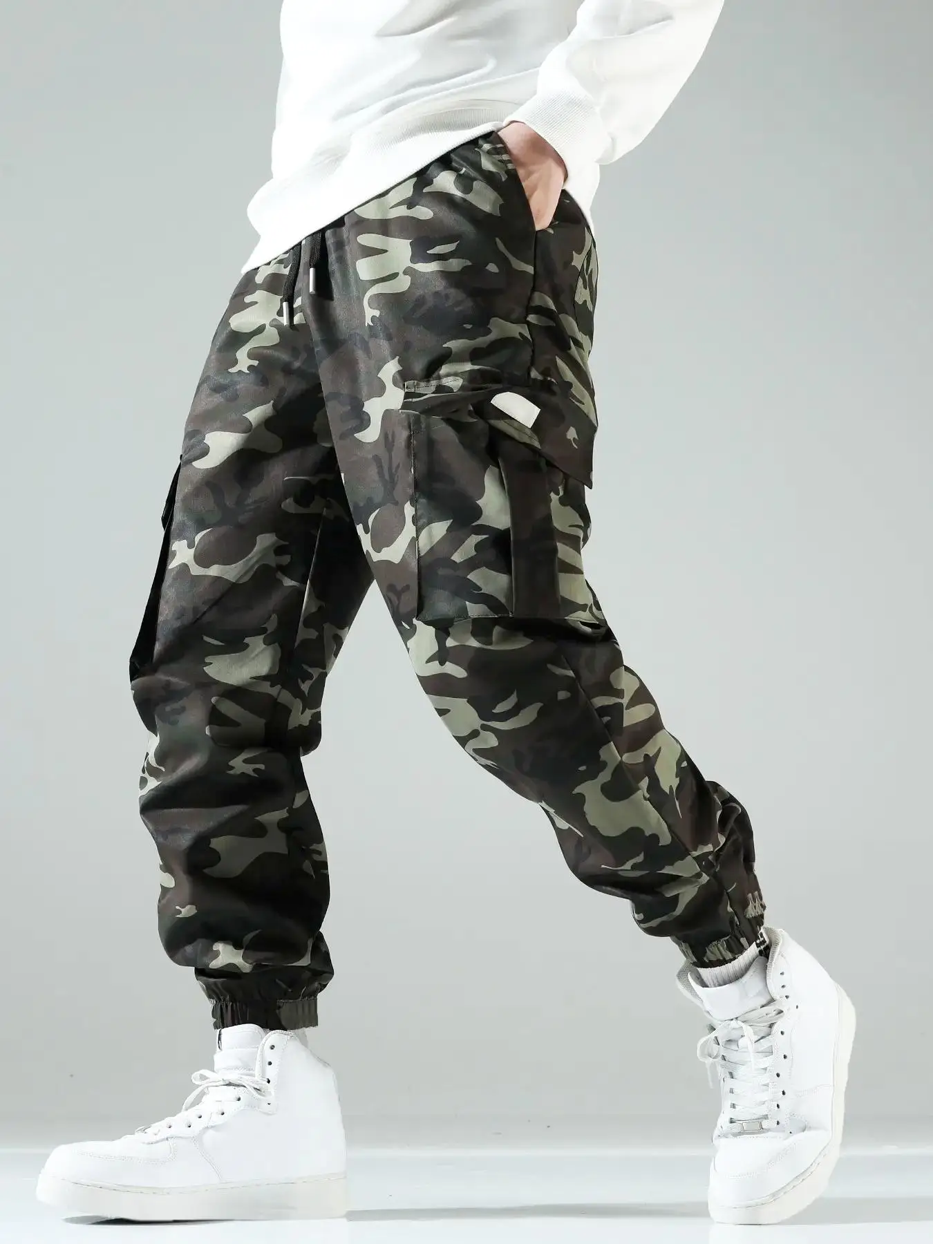 Men's Camo Print Drawstring Waist Cargo Pants, Regular Fit Flap Pocket Utility Pants, Men's Trousers for All Seasons, Going Out Outfits, Lounge Men Cl