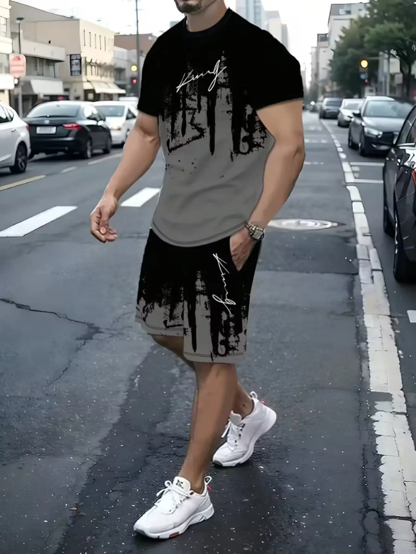Men's New Round Neck Casual T-Shirt Set, Short Sleeve Shorts, Bold King Pattern Design, Drawstring Waist, Soft Breathable Outdoor Wear