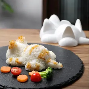 Cute Cat Shaped Rice Ball Mold, 1 Count Sushi Mold, Seaweed Rice Ball Mold, Suitable for Family Kitchen Picnic, Kitchen Gadgets, DIY Molds