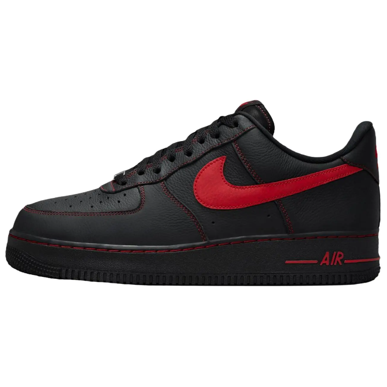 Nike Air Force 1 '07 LV8 'Bred' Sporty Chic Men's/Women's Athletic Sneakers, Sports & Outdoor Footwear, Street Style, Casual Wear, Durable Rubber Sole