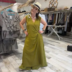 Vestido caftan linen 100 percent Merchi one size fits extra small to large long wrap style with side slit lightweight flowy summer dress