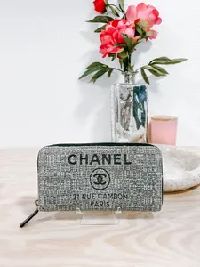 Pre-owned CHANEL Tweed Small Leather Goods Deauville Continental Wallet Silver Grey Tweed