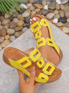 Women's Summer Outdoor Fashion Casual Slip-On Wedge Sandals, PU Leather Metal Decor, Beach Shoes, All Seasons