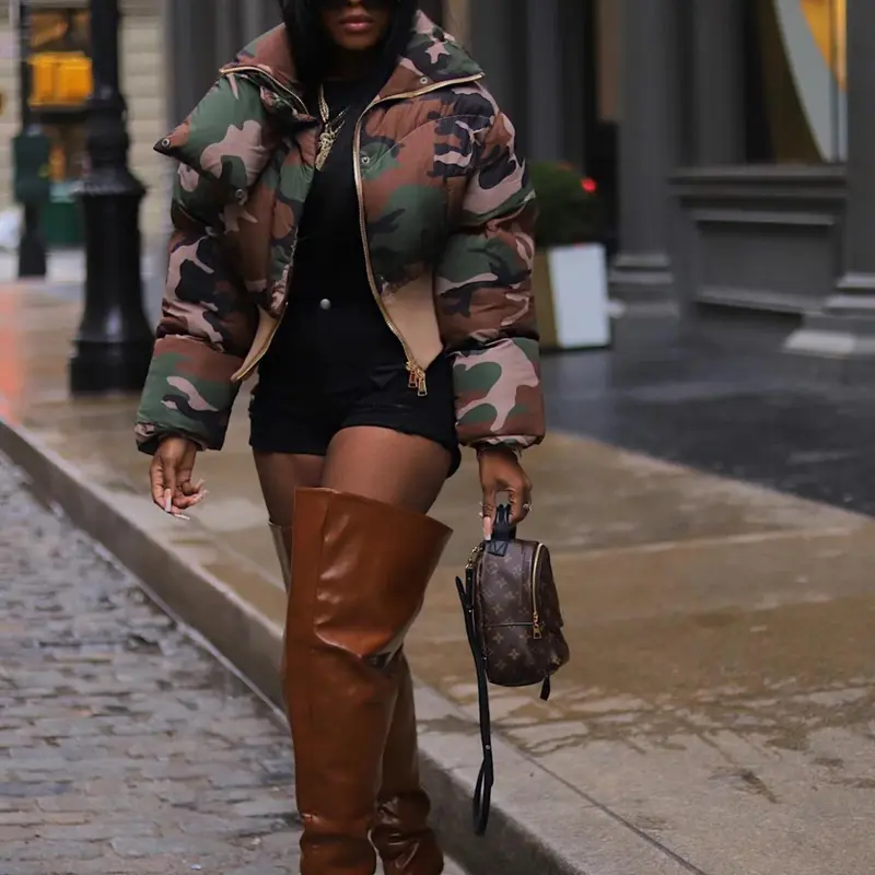 Women's Camo Patchwork Print Zip Up Quilted Jacket Coats Fitted, Essential Casual Long Sleeve Stand Collar Outerwear for Fall & Winter, Ladies Clothes for Daily Wear Fit, Casual Zipper Coat, Autumn Fashion Outerwear, Womenswear