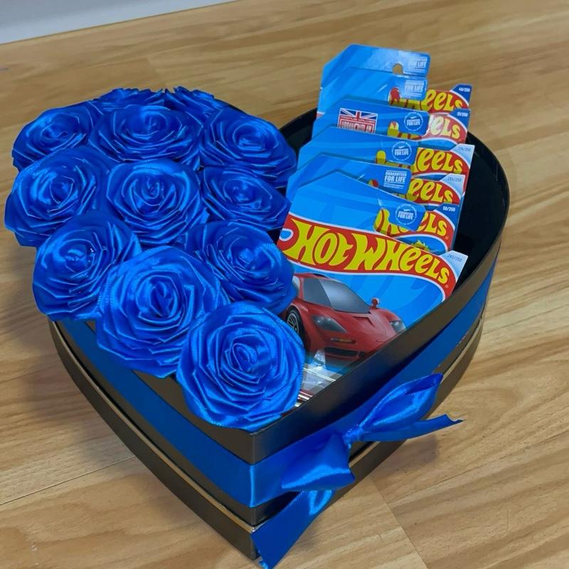 Luxury Heart-Shaped Gift Box with Blue Eternal Roses & Hot Wheels Cars Handcrafted Premium Arrangement