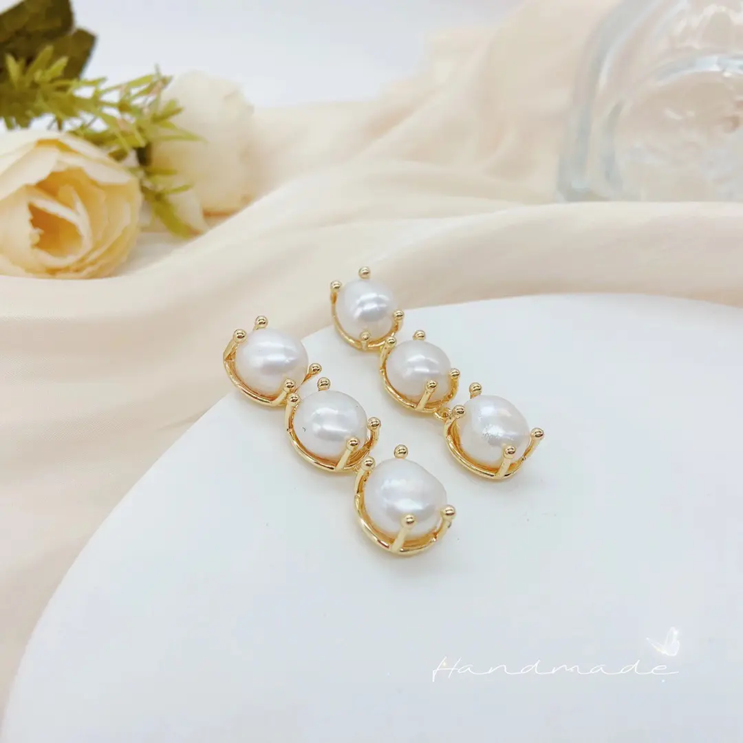Product Name: Vintage Style Large Pearl Earrings   Item Number: ED096018   Materials: Freshwater Pearl