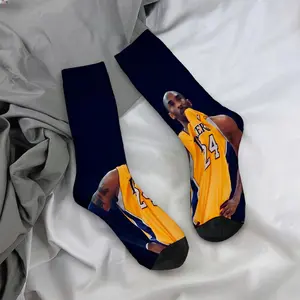 Kobe's outfit: mid-calf socks, casual and sporty style - soft and comfortable.