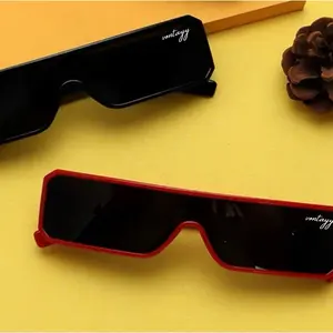 Bold Vintage Slim/Narrow Rectangular Sunglasses