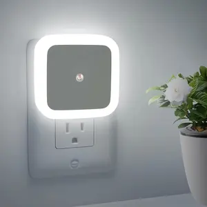 Smart Night Light - Night Lights Plug into Wall, Dusk to Dawn, Nightlight Auto-On/Off, for Bedroom Bathroom Hallway Kitchen