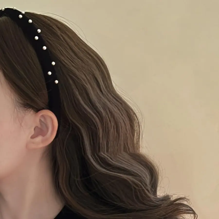 Black Headbands for Women Girls Pearl Velvet Headbands Non Slip Soft Thick Padded Headband Vintage Fall Turban Headband No Teeth Head Bands Hoops Headwear Fashion Styling Tools Accessories