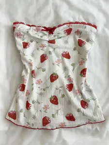 Summer New Strawberry Print Tube Top for Women, Slim-Fitting Lace Edge Strapless Wrap Top, Casual All-Season Fashion Vest