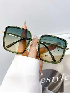 Fashion Retro Large Square Glasses Frame, High-Quality Metal Frame, Unisex Casual Daily Wear Eyewear, Simple Versatile Decoration