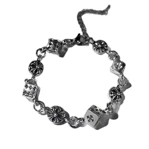 Vintage Distressed Dice Bracelet - Understated Luxury, Exquisite Punk-Hip-Hop Costume Jewelry for Women, Couples