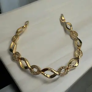 Wave Oval 18k Gold Electroplated Bracelet