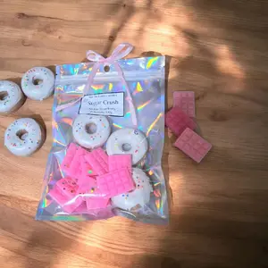 Sugar Crush. Wax melts artesanales con forma de chocolates y donas.Hechos con cera de soja