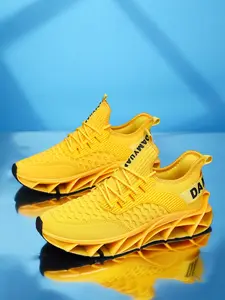 Men's Fashionable Letter Design Lace Up Low Top Sneakers, Workout Sneakers, Athletic Shoes, Casual Comfortable Breathable Sports Running Shoes, Male All-match Round Toe Shoes for Daily Wear, Sporty Running Shoes