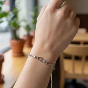 Elegant Hearts 925 Silver Bracelet