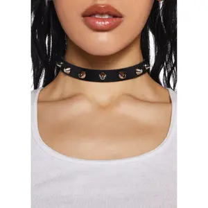 Mischievous Ways Spiked Choker