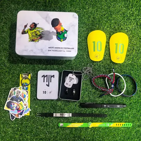 Samba Legend Ney 10 Gift Bundle(1 gift box+1 Keychain+1 Figure+1 Pen+1 Necklace+2 Rings+1 Pair Of Shin Guards+5 wristbands) Football